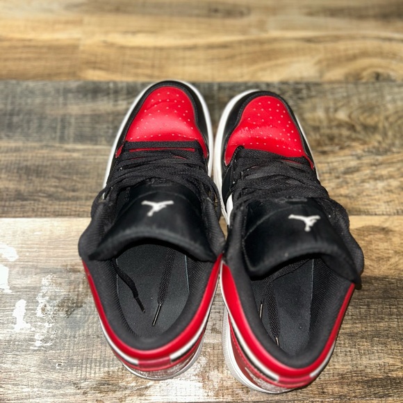 Jordan bred 1’s “Lows